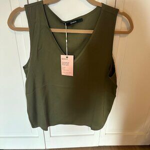 Quince Washable Stretch Silk Shell Tank in Basil Green - Small